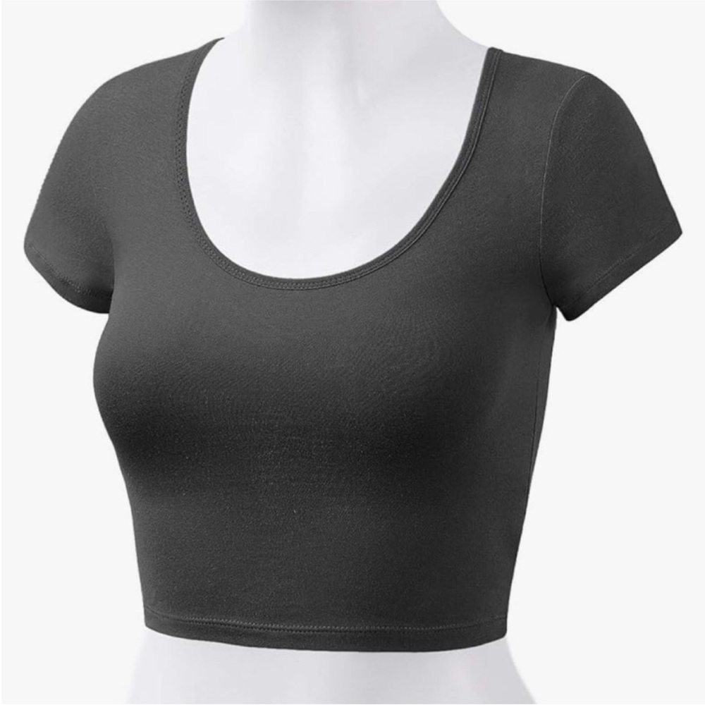 Women's Assorted Color Tops - Picture 6 of 8